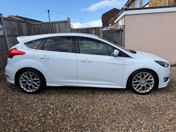 Used Ford Focus 2015 for sale - 78020379: Photo