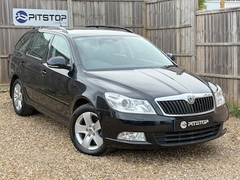 Used Skoda Octavia 2010 for sale - 78127617: Photo