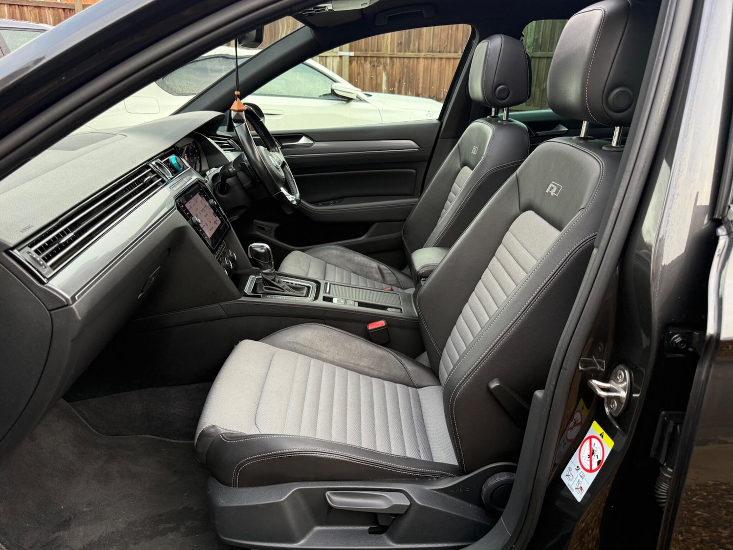 Used Volkswagen Passat 2018 for sale - 77344959: Photo 25