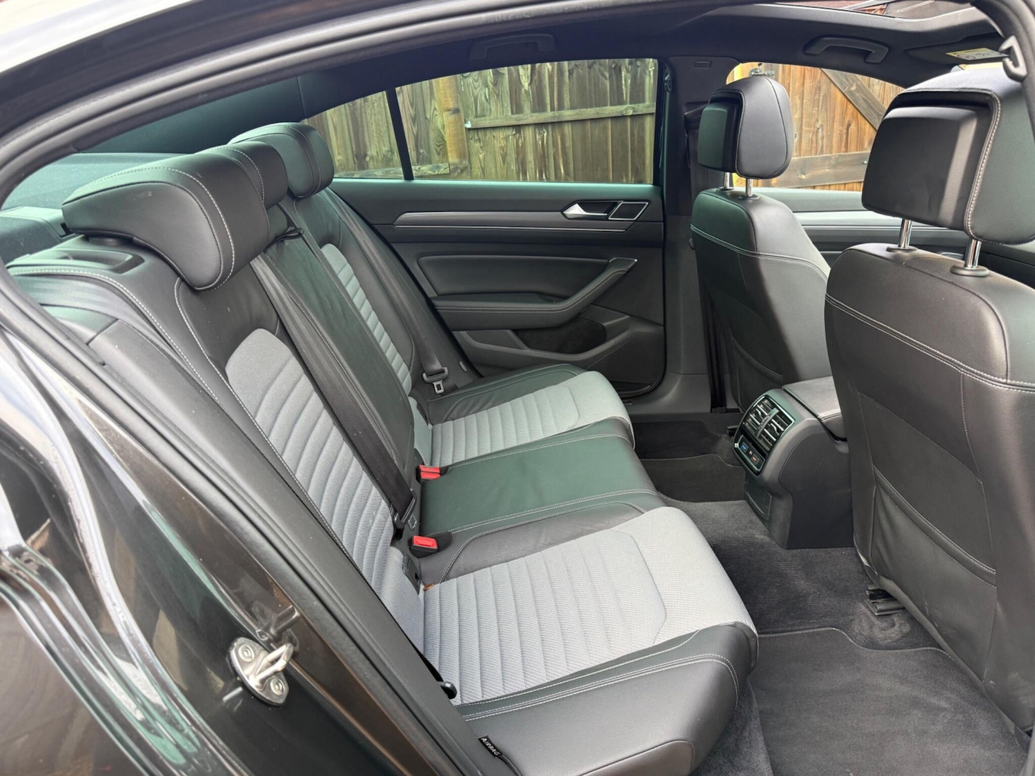 Used Volkswagen Passat 2018 for sale - 77344959: Photo 29