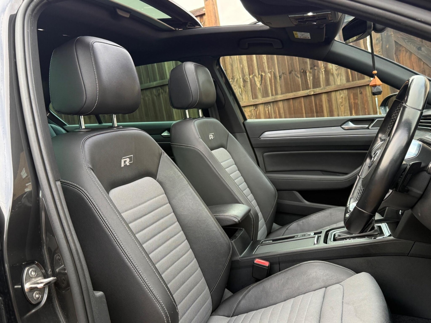 Used Volkswagen Passat 2018 for sale - 77344959: Photo 30