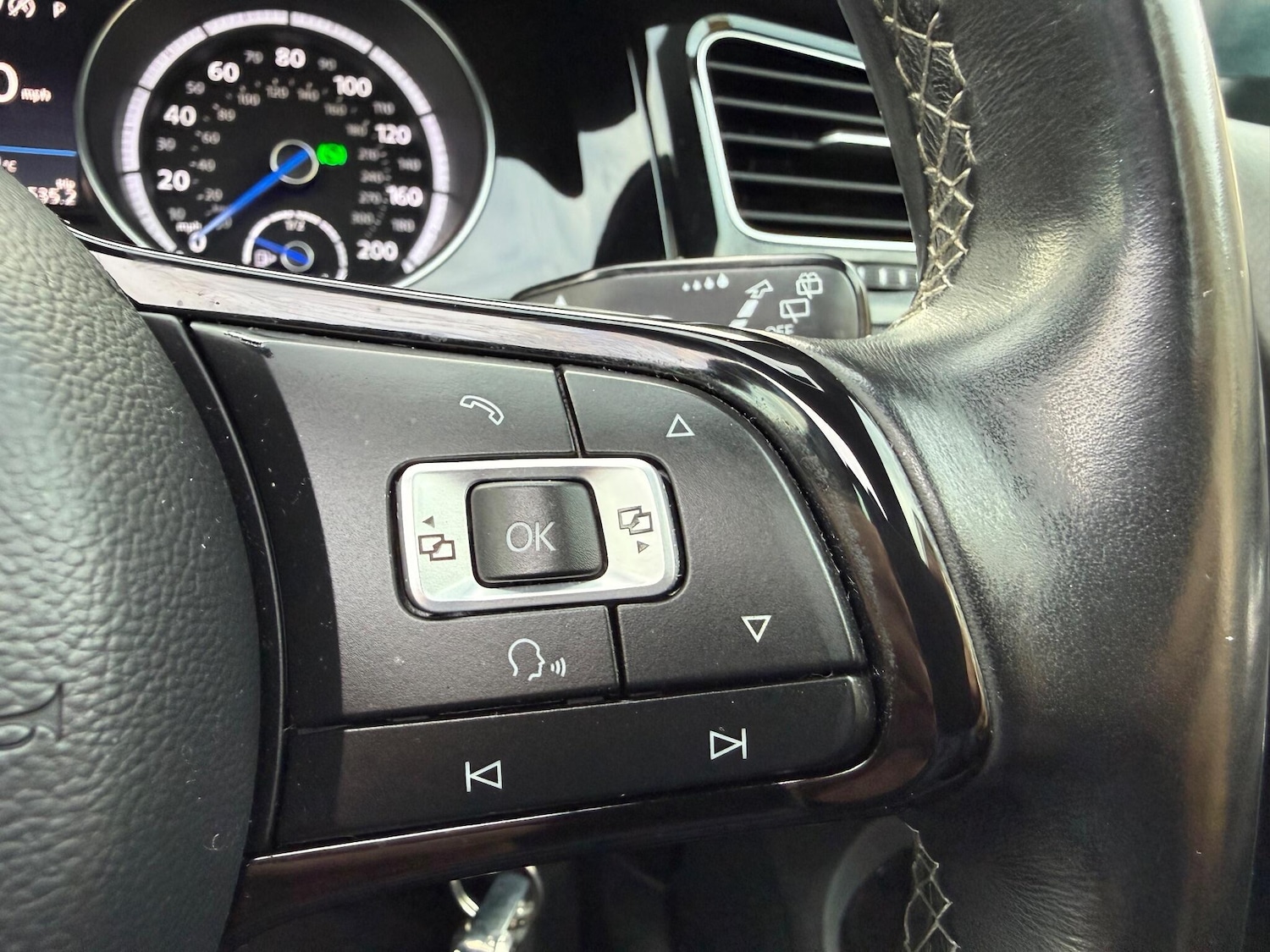 Used Volkswagen Golf 2017 for sale - 77119940: Photo 49