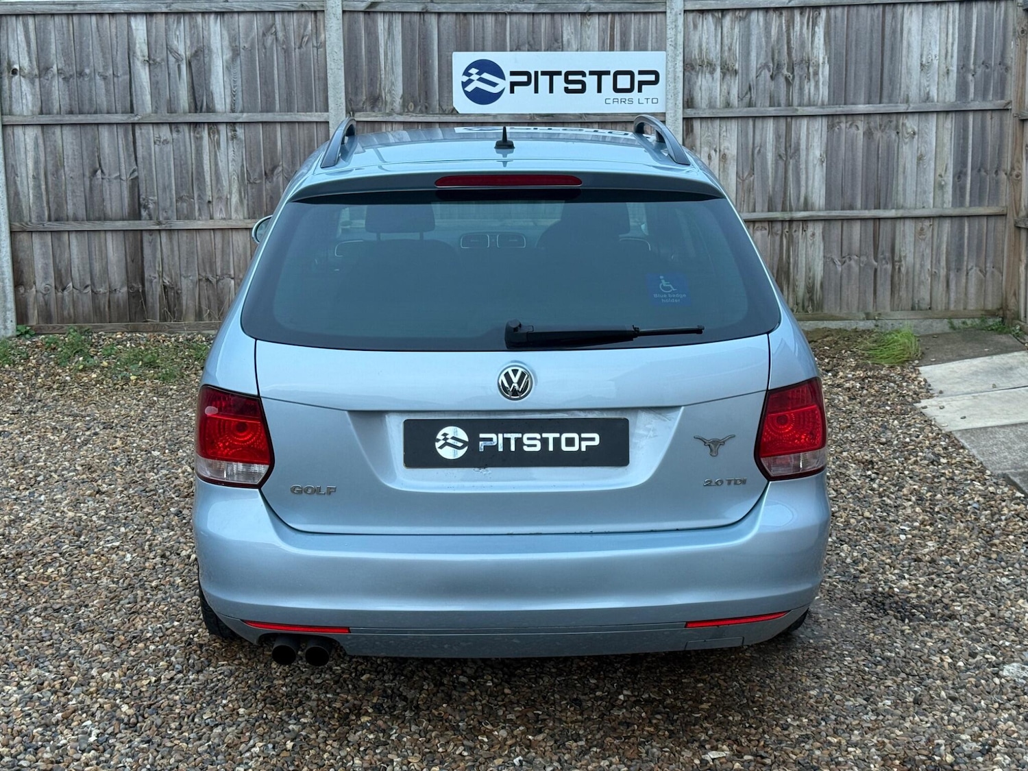 Used Volkswagen Golf 2010 for sale - 76839841: Photo 2