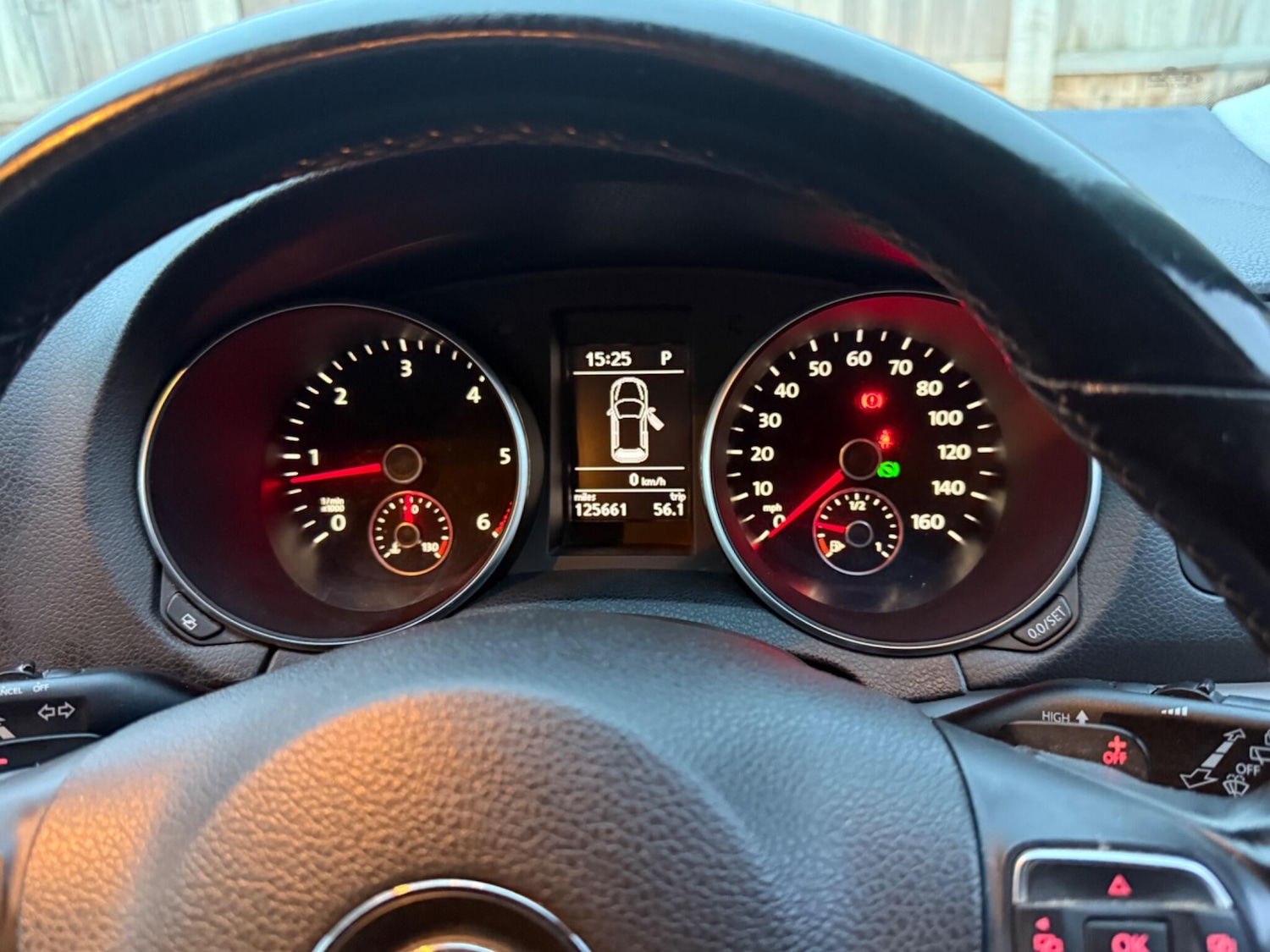 Used Volkswagen Golf 2010 for sale - 76839841: Photo 33