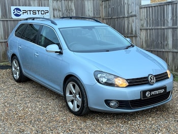 Used Volkswagen Golf 2010 for sale - 76839841: Photo