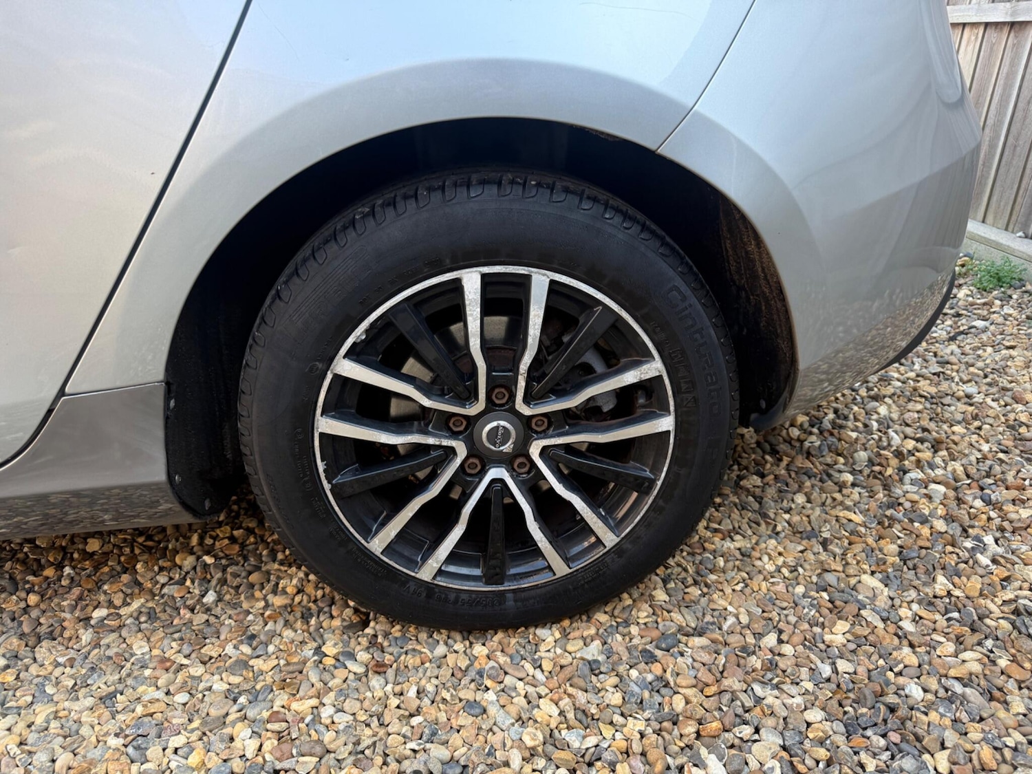 Used Volvo V40 2016 for sale - 77970541: Photo 16