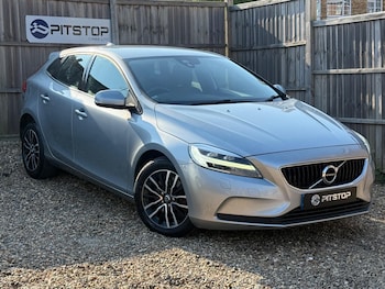 Used Volvo V40 2016 for sale - 77970541: Photo