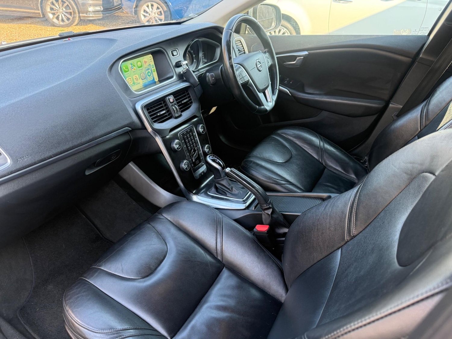 Used Volvo V40 2016 for sale - 77970541: Photo 36