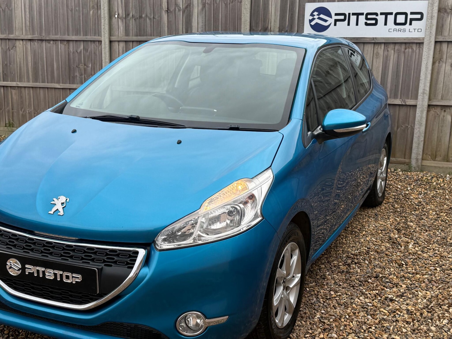 Used Peugeot 208 2013 for sale - 77925056: Photo 13