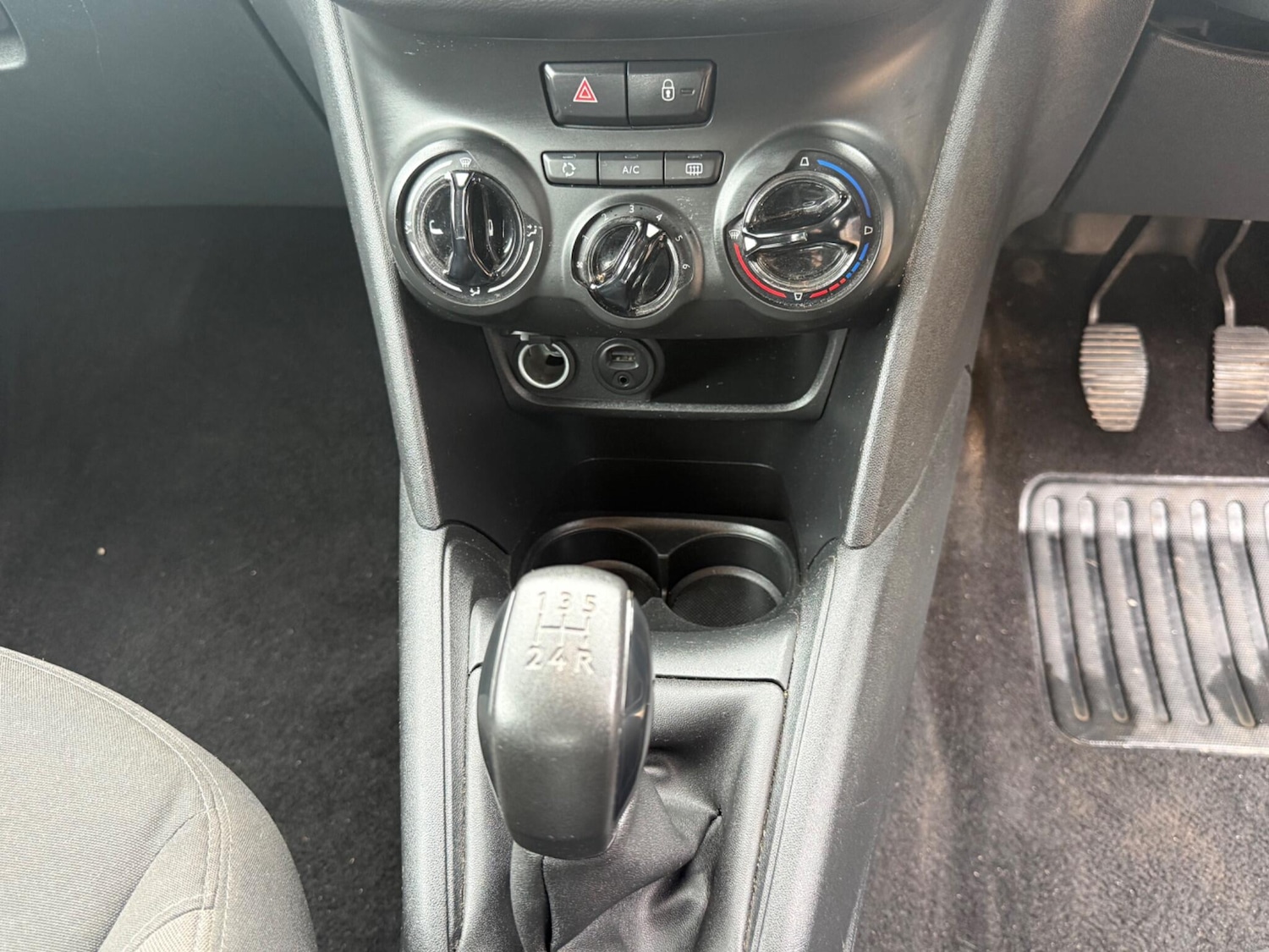 Used Peugeot 208 2013 for sale - 77925056: Photo 29