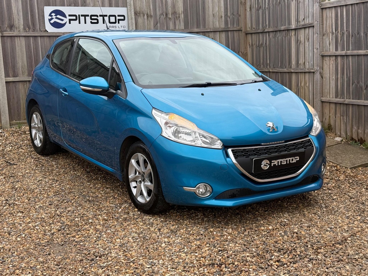 Used Peugeot 208 2013 for sale - 77925056: Photo 7