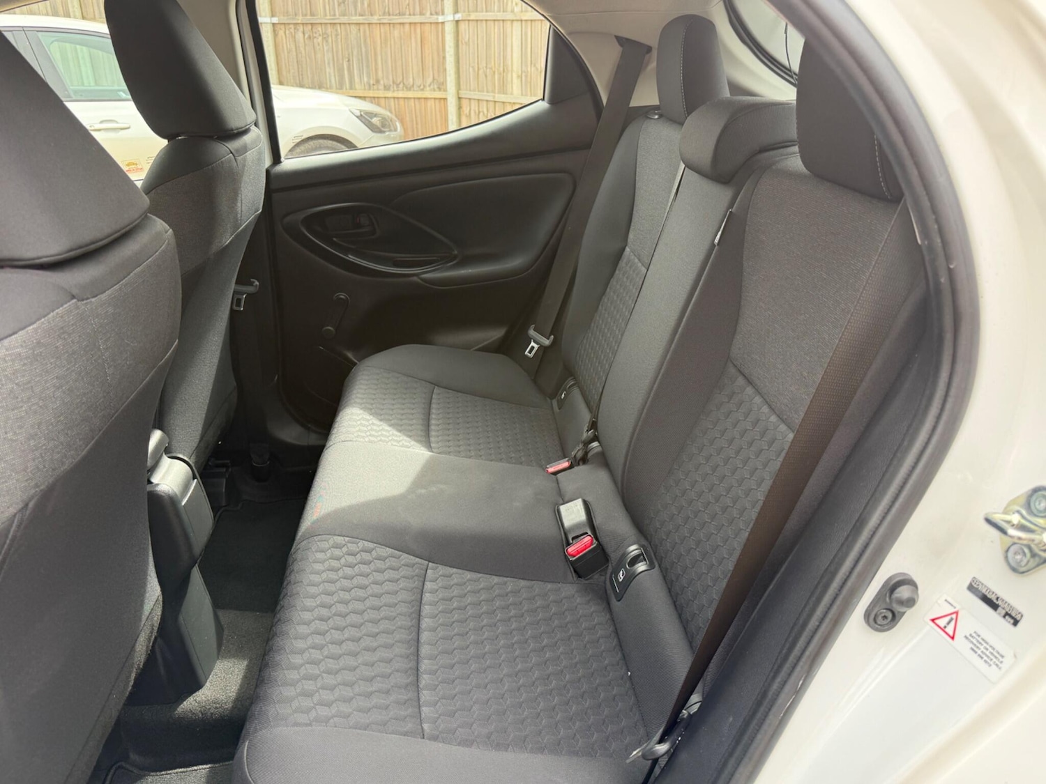 Used Toyota Yaris 2021 for sale - 78203806: Photo 27