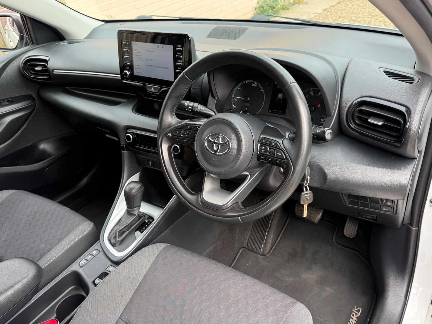 Used Toyota Yaris 2021 for sale - 78203806: Photo 42