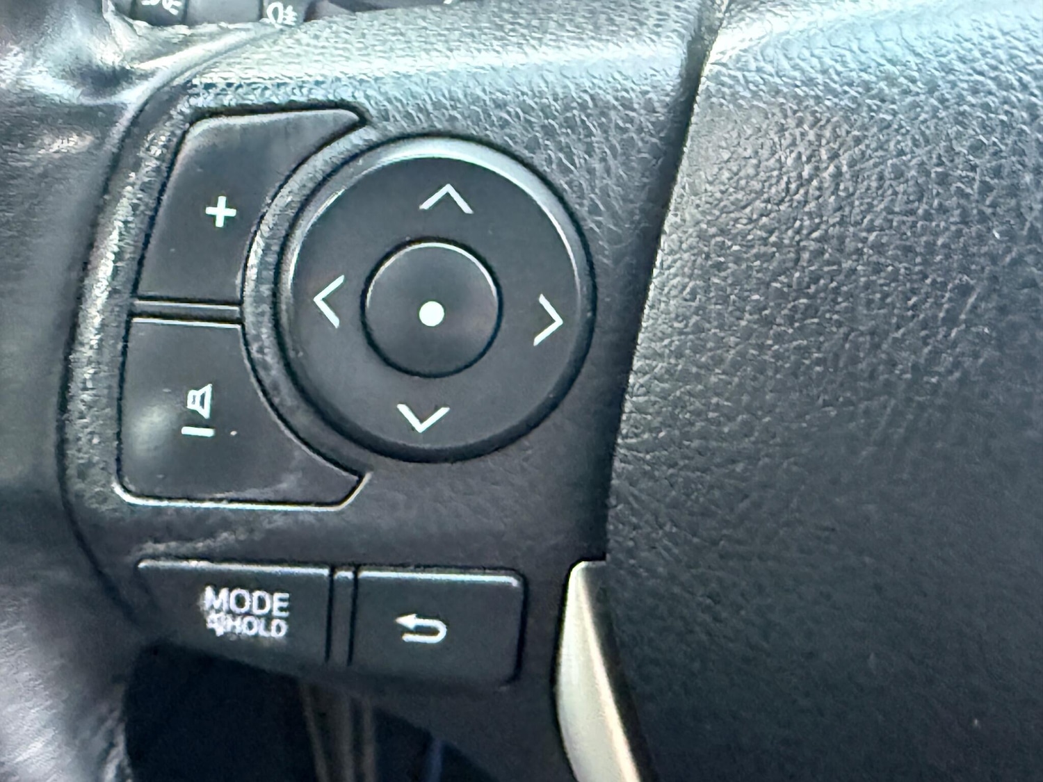 Used Toyota Auris for sale - 77242497: Photo 23