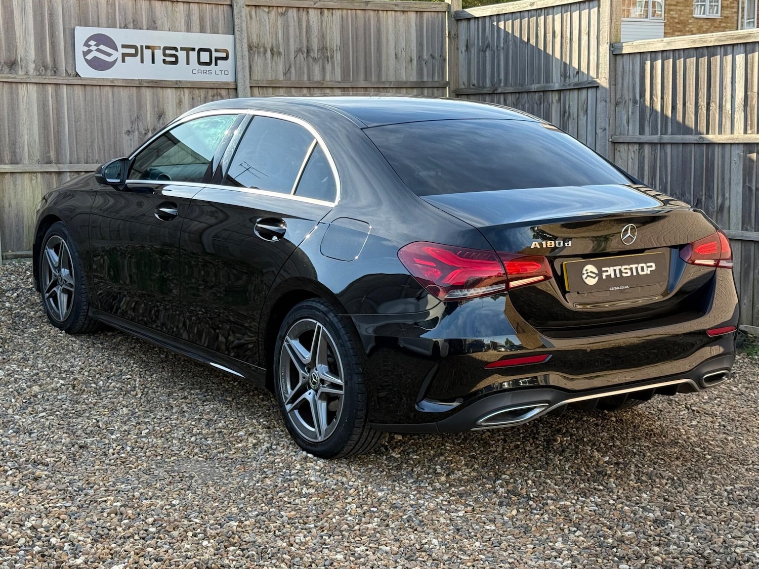 Used Mercedes-Benz A-Class 2019 for sale - 77658537: Photo 2