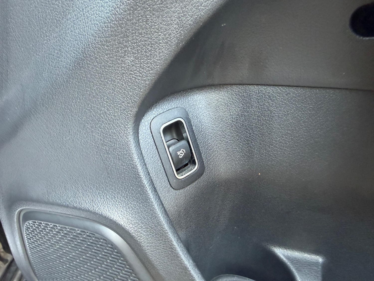 Used Mercedes-Benz A-Class 2019 for sale - 77658537: Photo 26