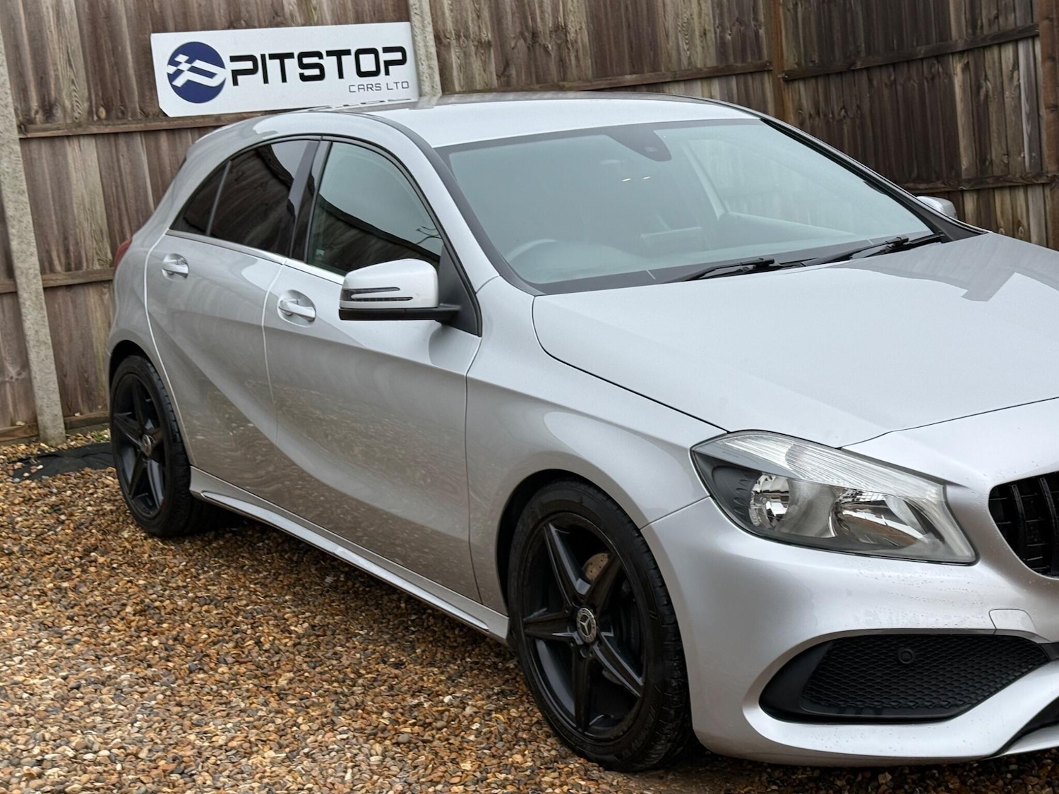 Used Mercedes-Benz A-Class 2017 for sale - 77332032: Photo 11