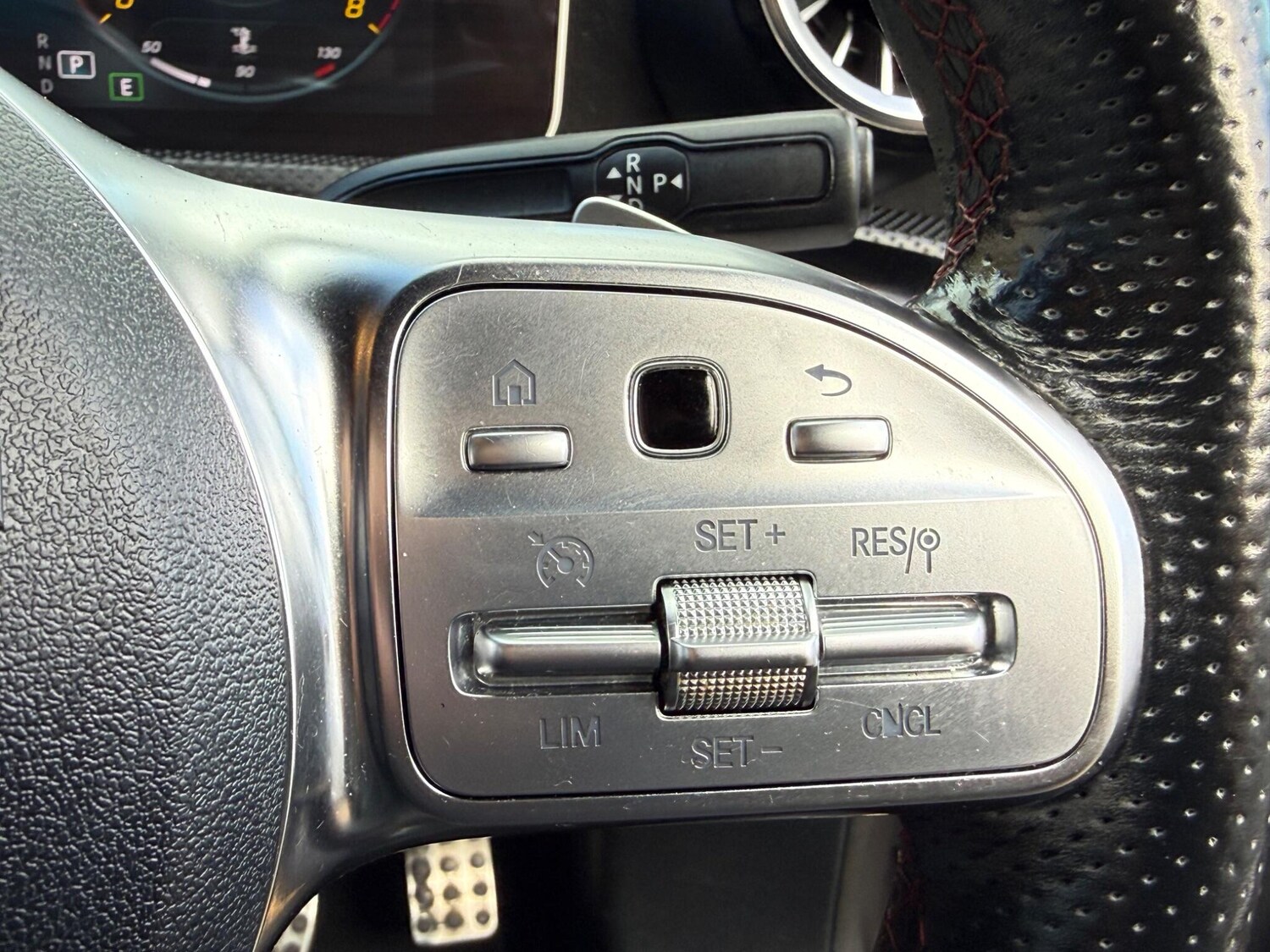 Used Mercedes-Benz A-Class 2019 for sale - 77839947: Photo 32