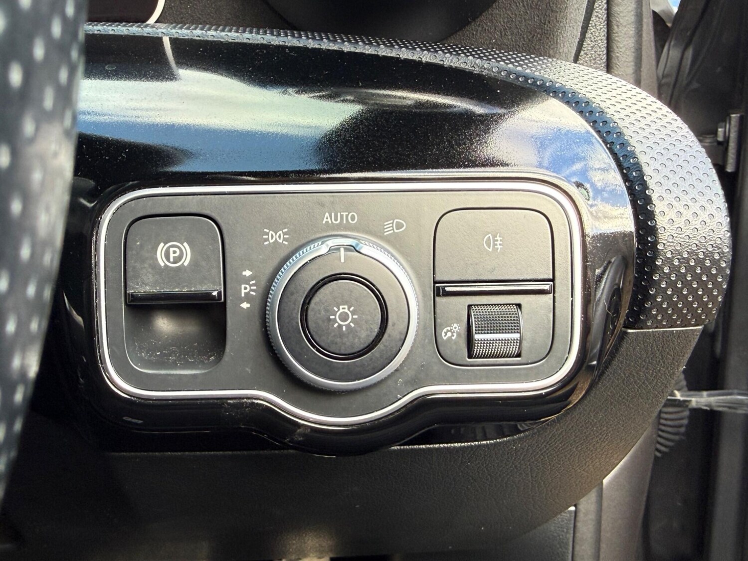 Used Mercedes-Benz A-Class 2019 for sale - 77839947: Photo 35