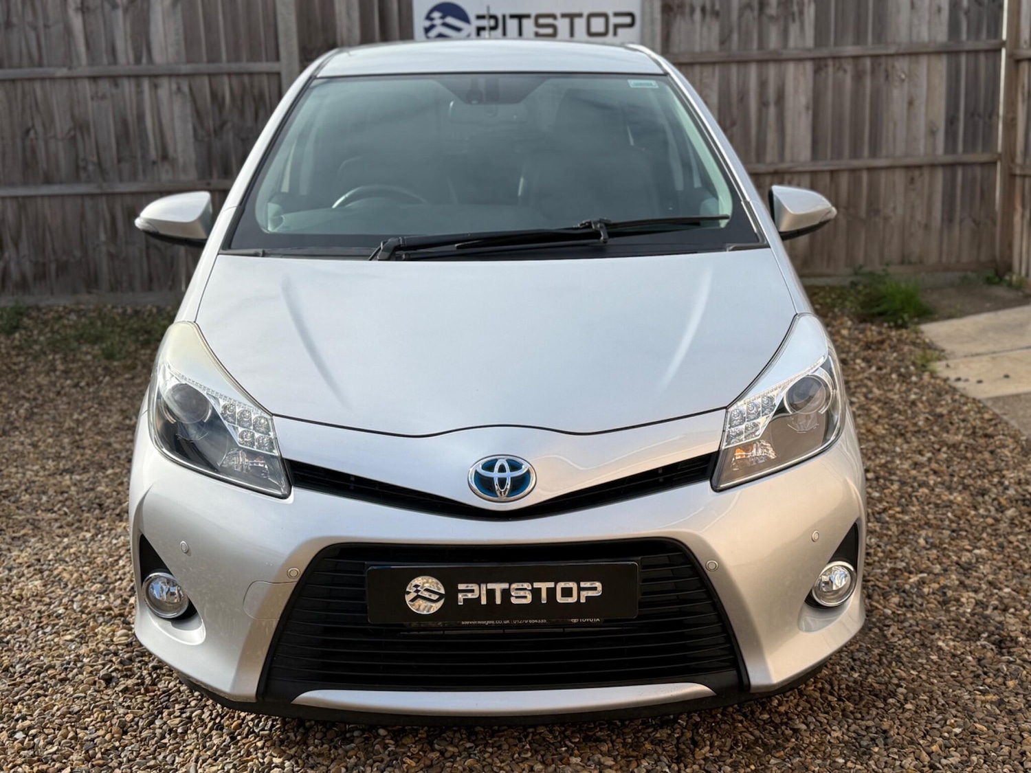 Used Toyota Yaris 2012 for sale - 76781131: Photo 10