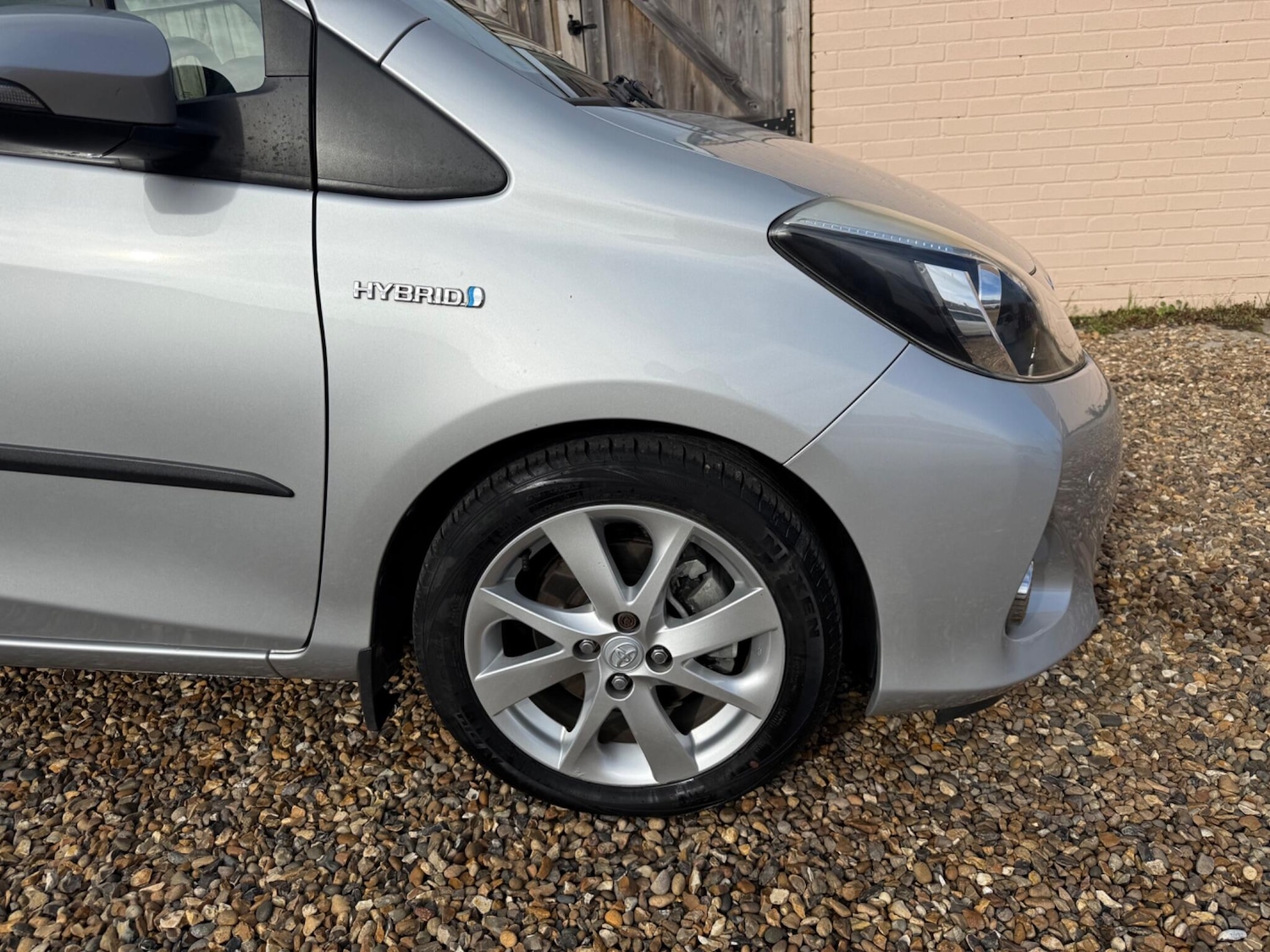 Used Toyota Yaris 2012 for sale - 76781131: Photo 18