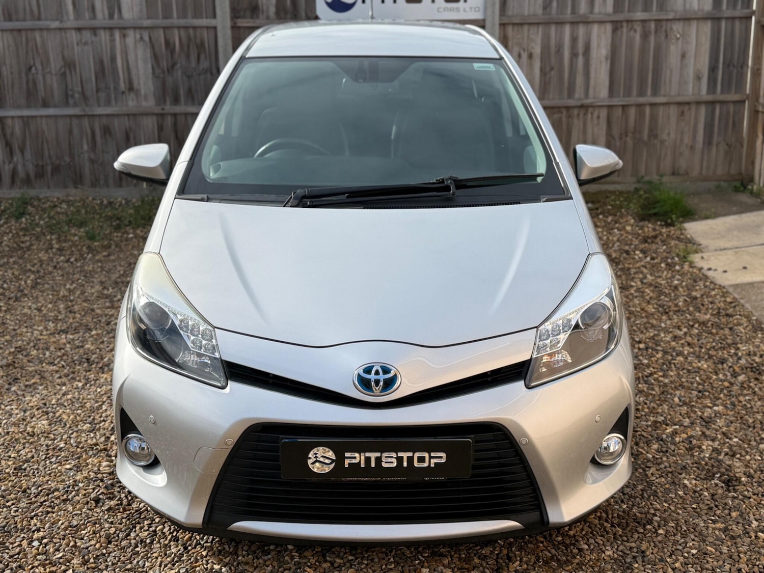 Used Toyota Yaris 2012 for sale - 76781131: Photo 7