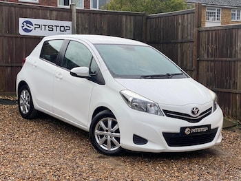 Used Toyota Yaris 2013 for sale - 77479481: Photo