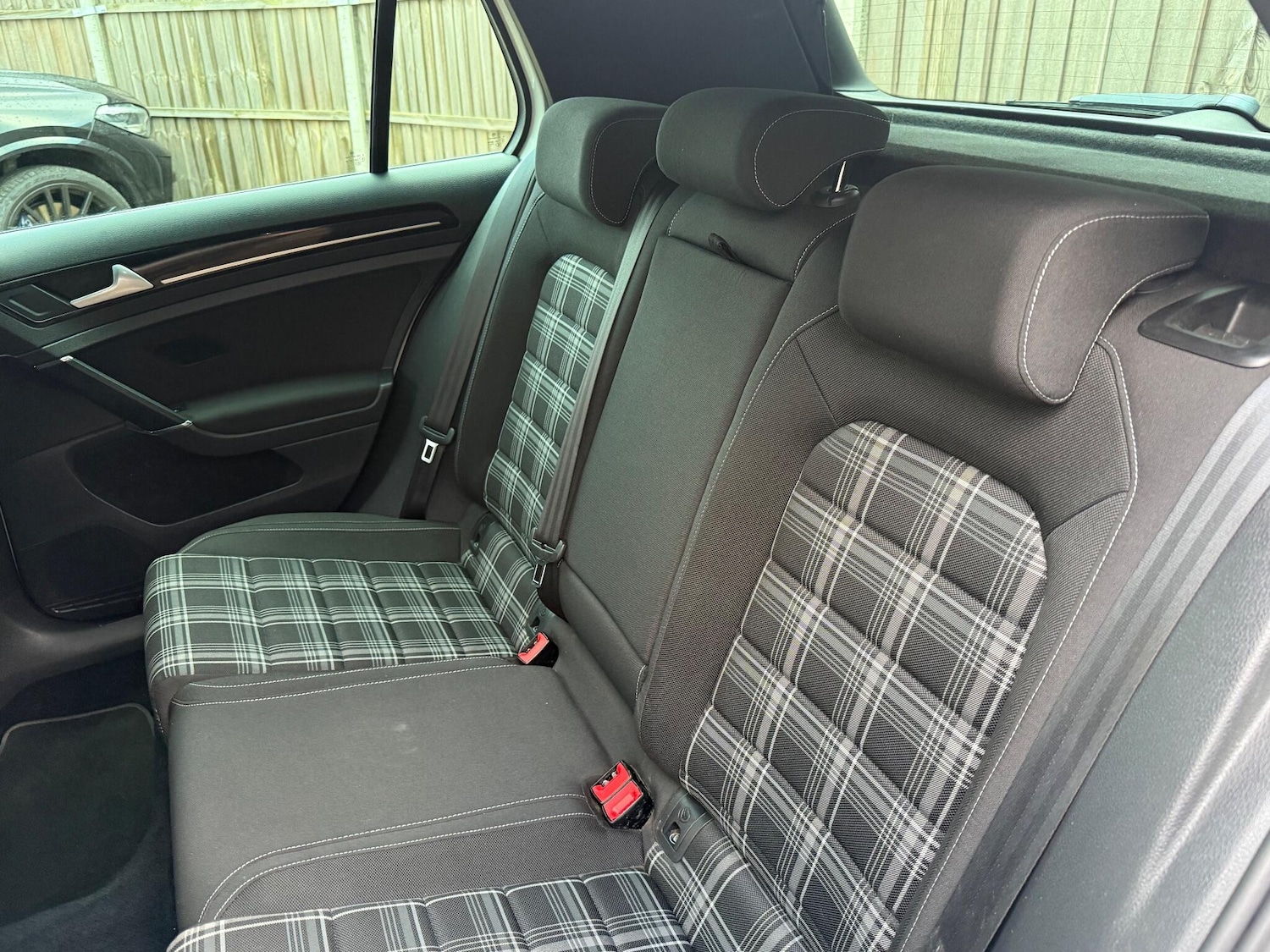 Used Volkswagen Golf 2014 for sale - 77163608: Photo 28