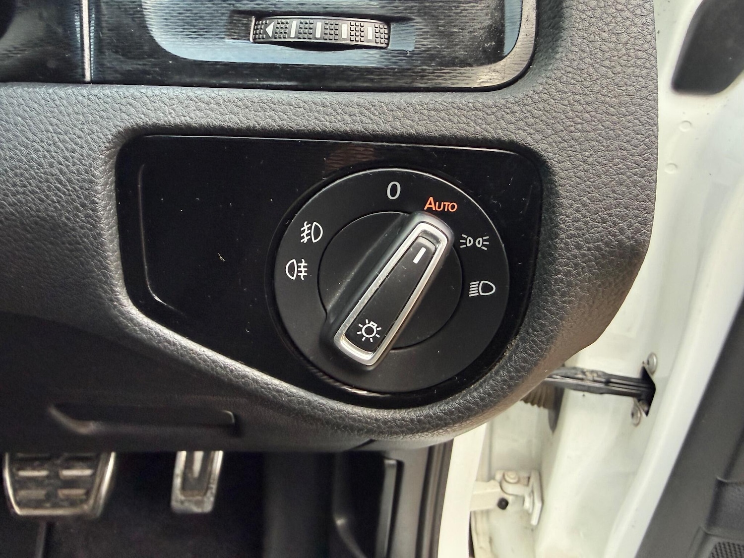 Used Volkswagen Golf 2014 for sale - 77163608: Photo 36