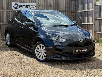 Used Toyota Yaris 2022 for sale - 78601044: Photo