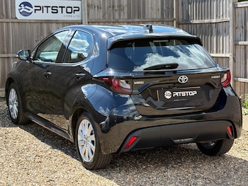 Used Toyota Yaris 2022 for sale - 78601044: Photo