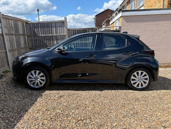 Used Toyota Yaris 2022 for sale - 78601044: Photo