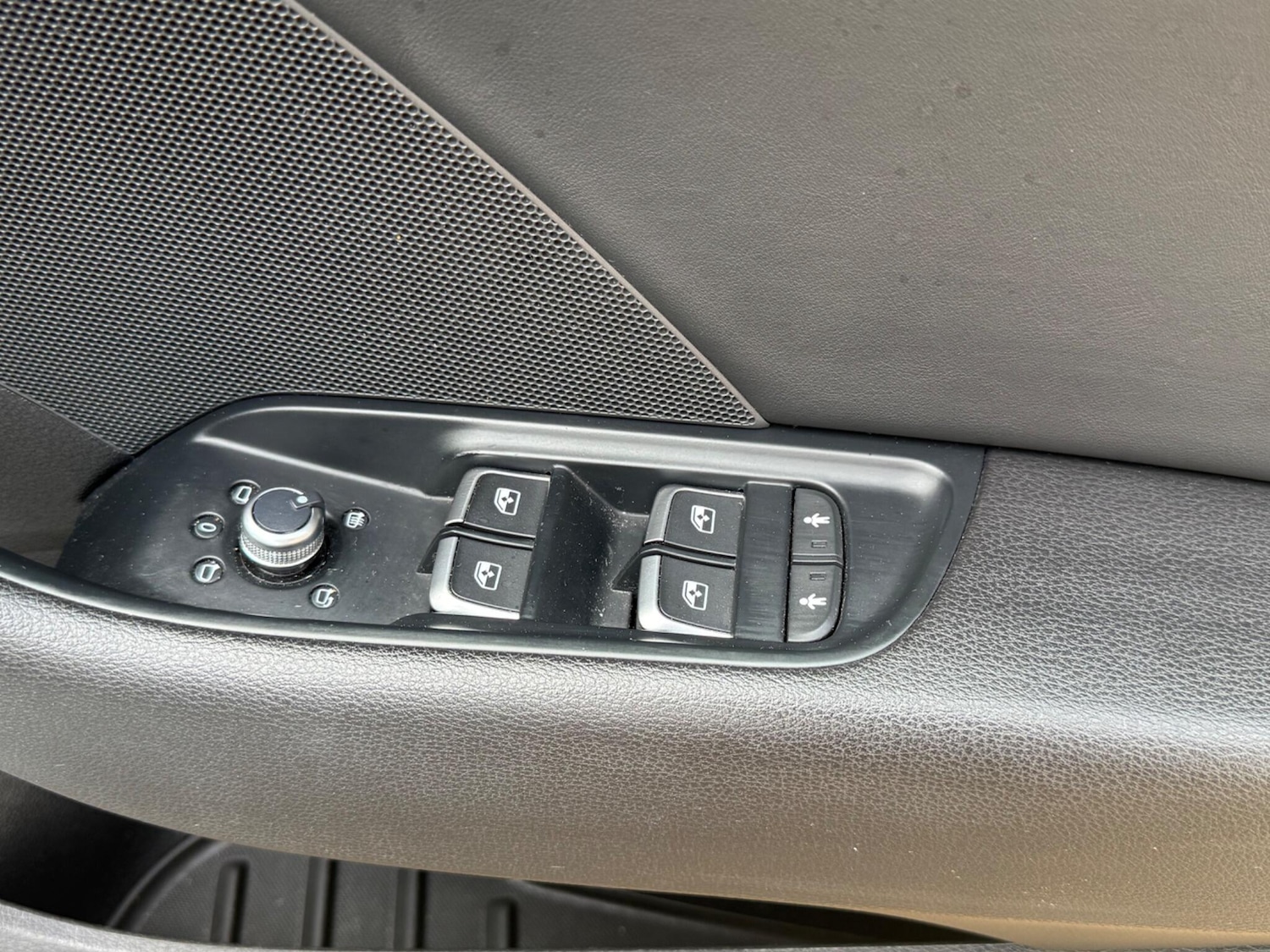 Used Audi A3 2017 for sale - 76781130: Photo 23