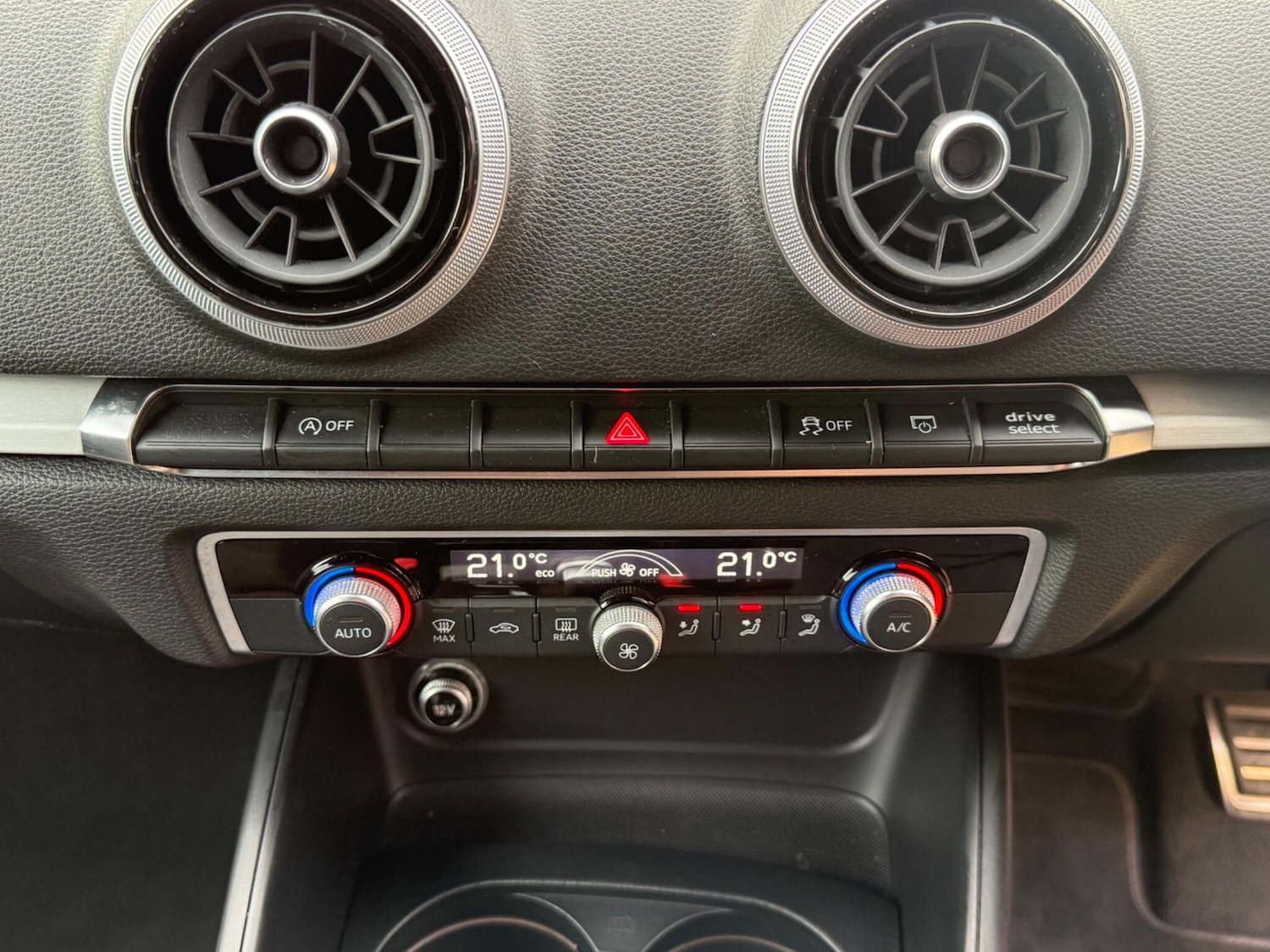 Used Audi A3 2017 for sale - 76781130: Photo 28