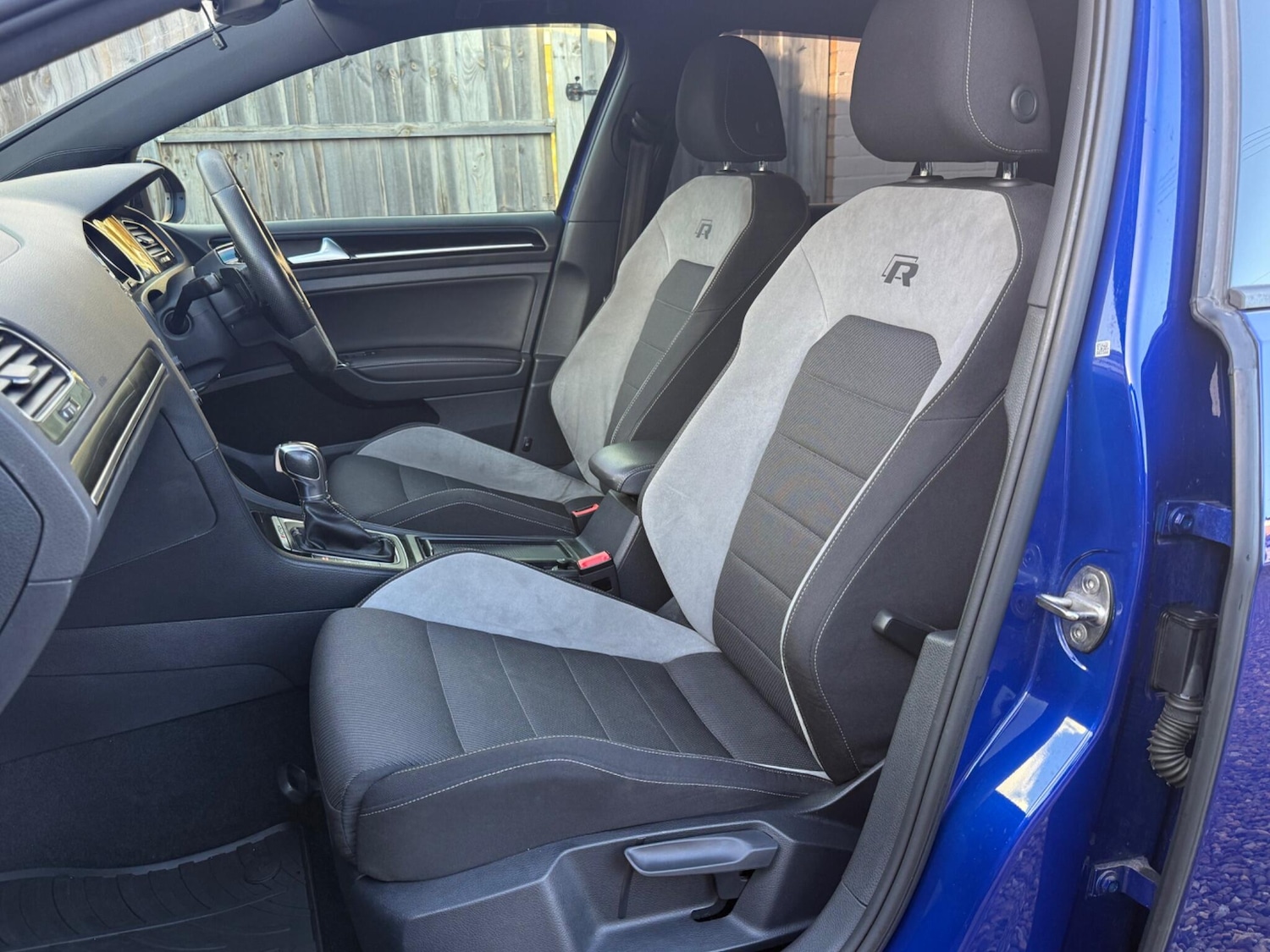 Used Volkswagen Golf 2016 for sale - 76786490: Photo 27