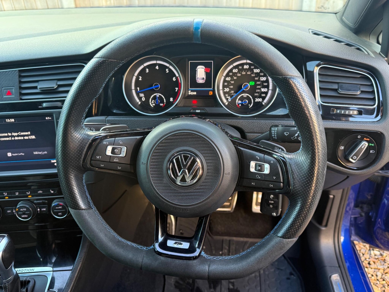 Used Volkswagen Golf 2016 for sale - 76786490: Photo 32