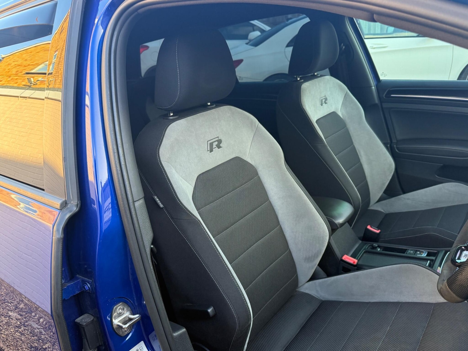 Used Volkswagen Golf 2016 for sale - 76786490: Photo 34