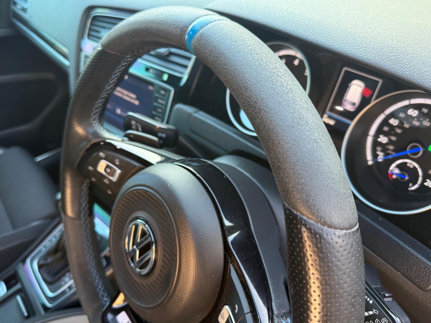 Used Volkswagen Golf 2016 for sale - 76786490: Photo 36