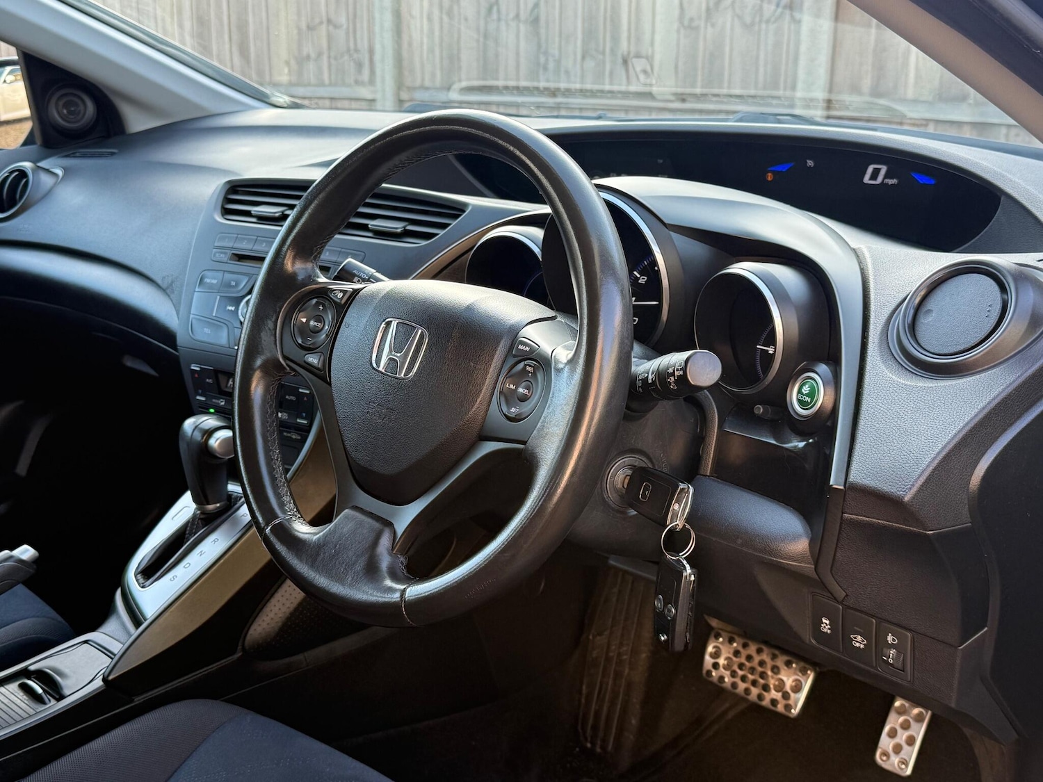 Used Honda Civic 2012 for sale - 76936620: Photo 20