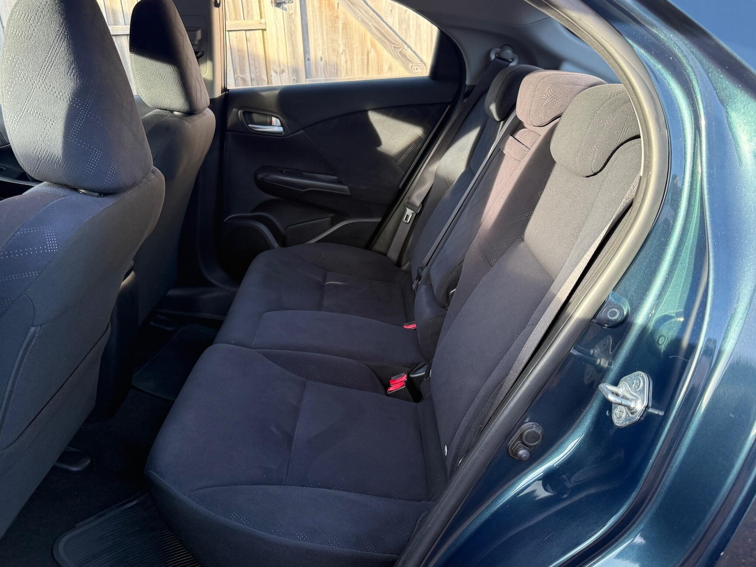 Used Honda Civic 2012 for sale - 76936620: Photo 21