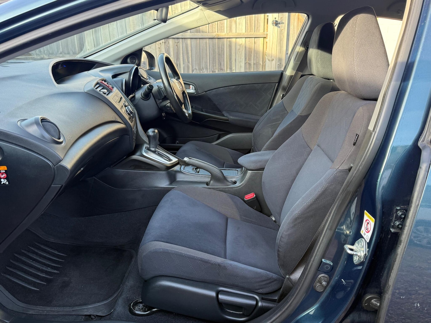 Used Honda Civic 2012 for sale - 76936620: Photo 23