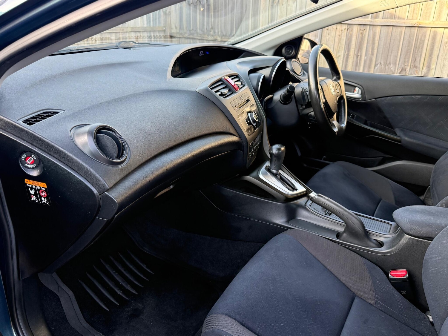 Used Honda Civic 2012 for sale - 76936620: Photo 25