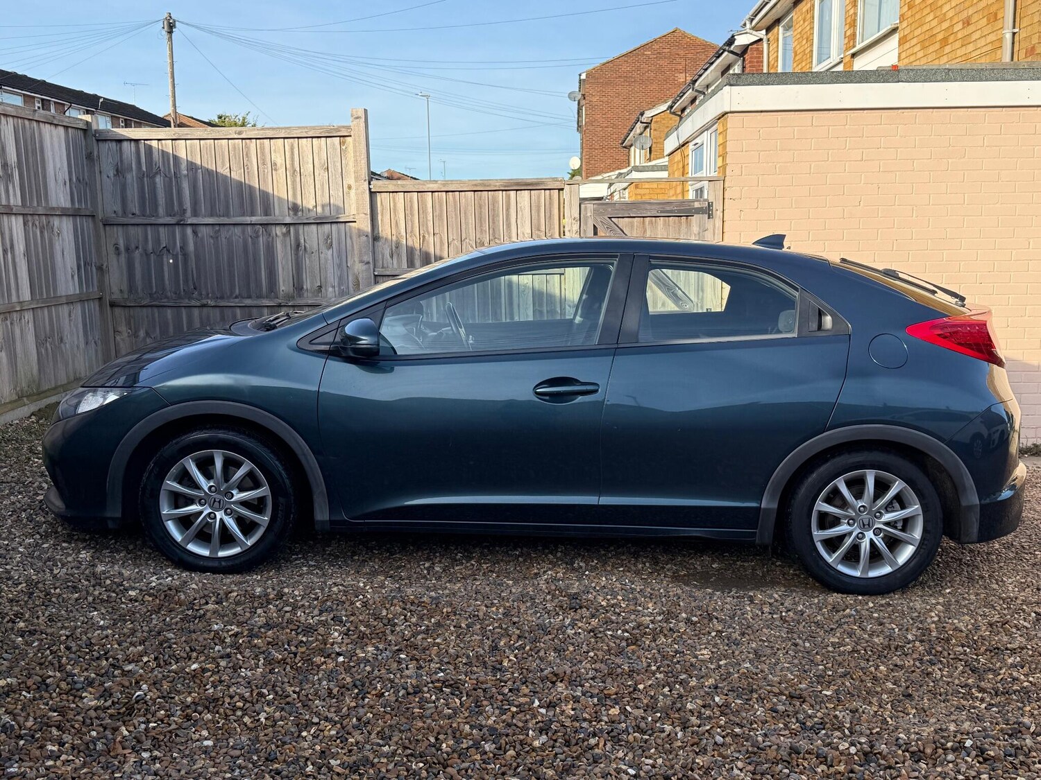 Used Honda Civic 2012 for sale - 76936620: Photo 4