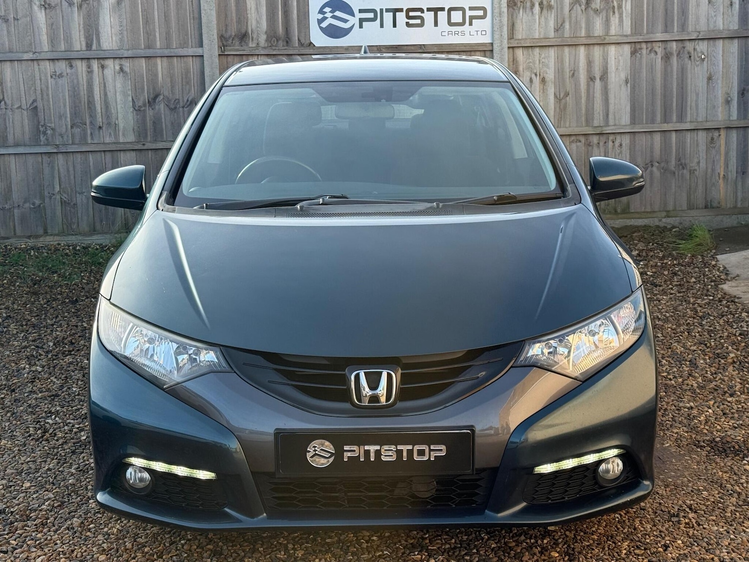 Used Honda Civic 2012 for sale - 76936620: Photo 5