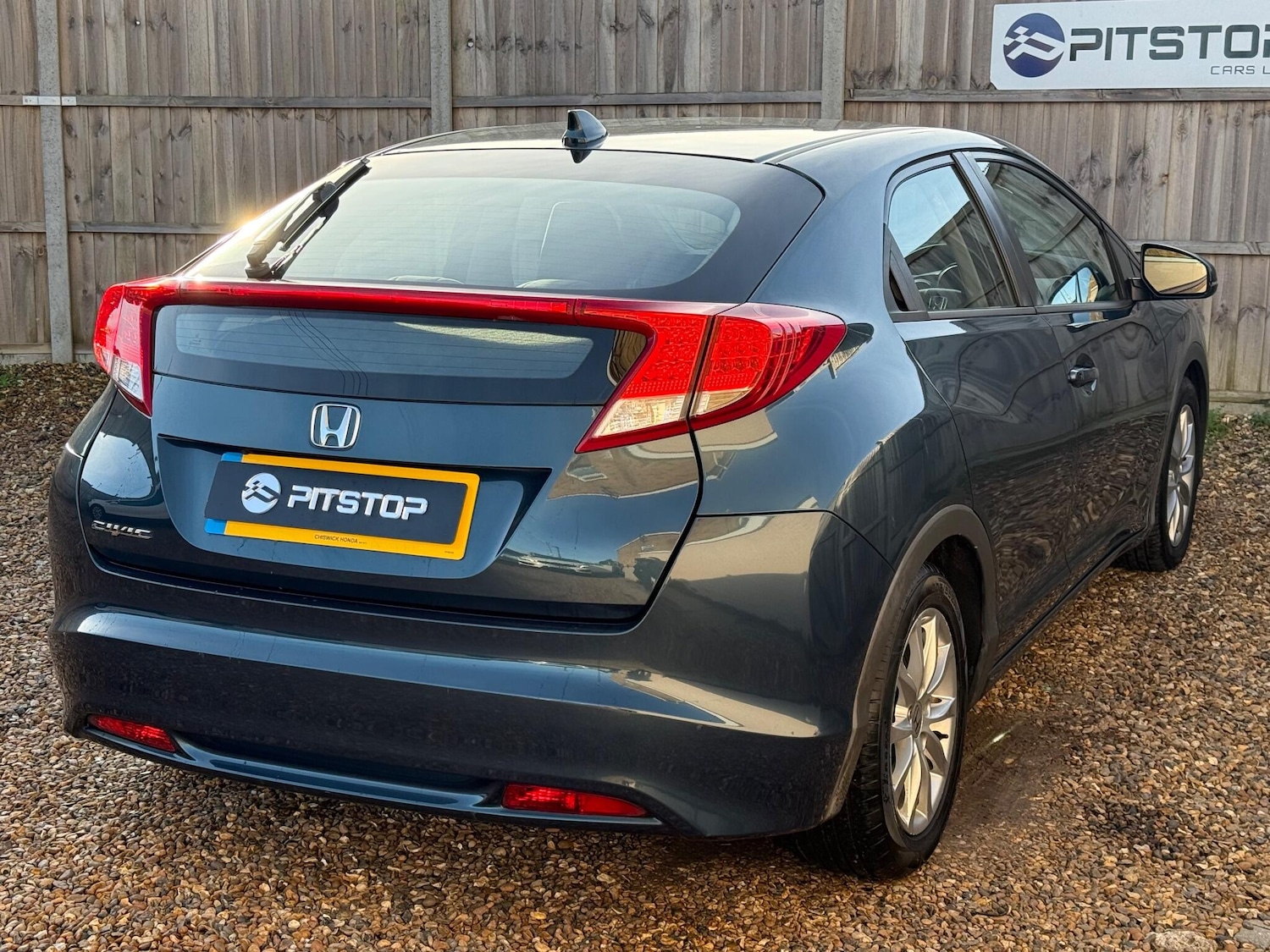 Used Honda Civic 2012 for sale - 76936620: Photo 7