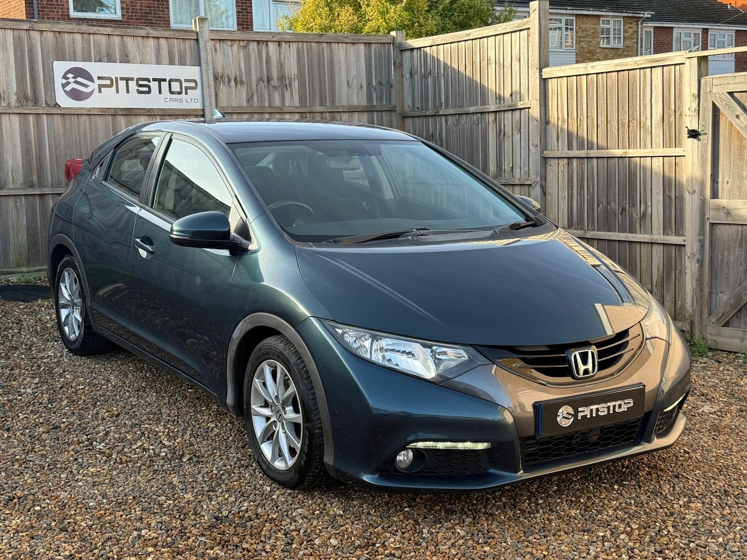 Used Honda Civic 2012 for sale - 76936620: Photo 8