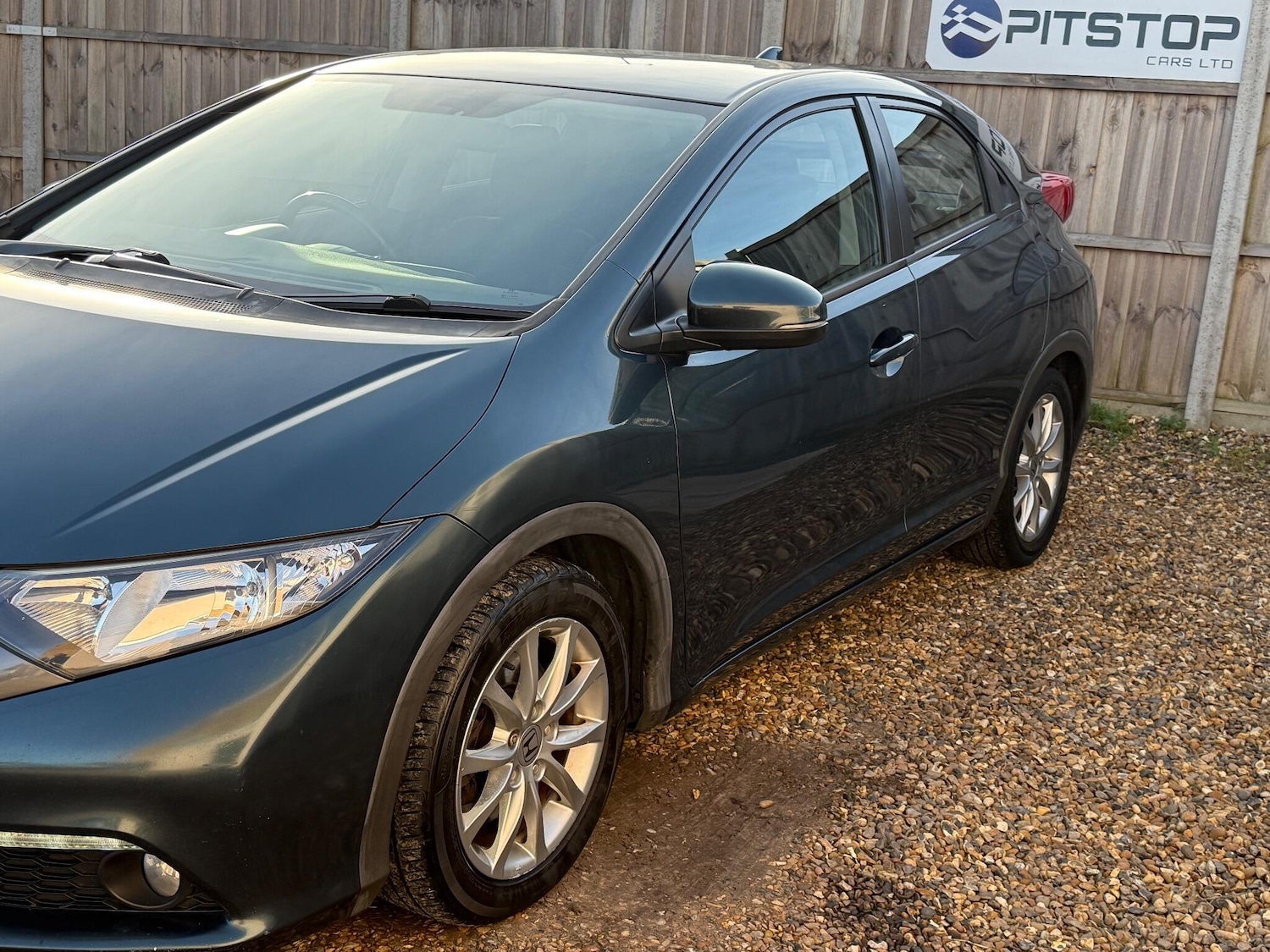 Used Honda Civic 2012 for sale - 76936620: Photo 9