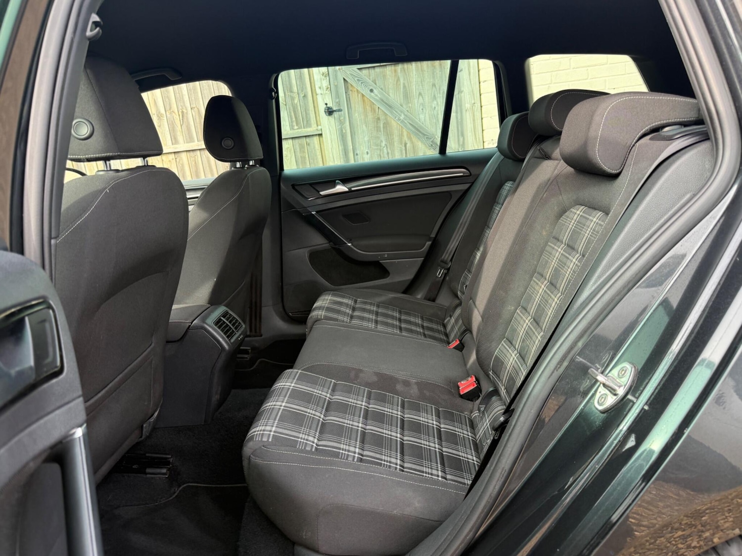 Used Volkswagen Golf 2016 for sale - 77585923: Photo 20