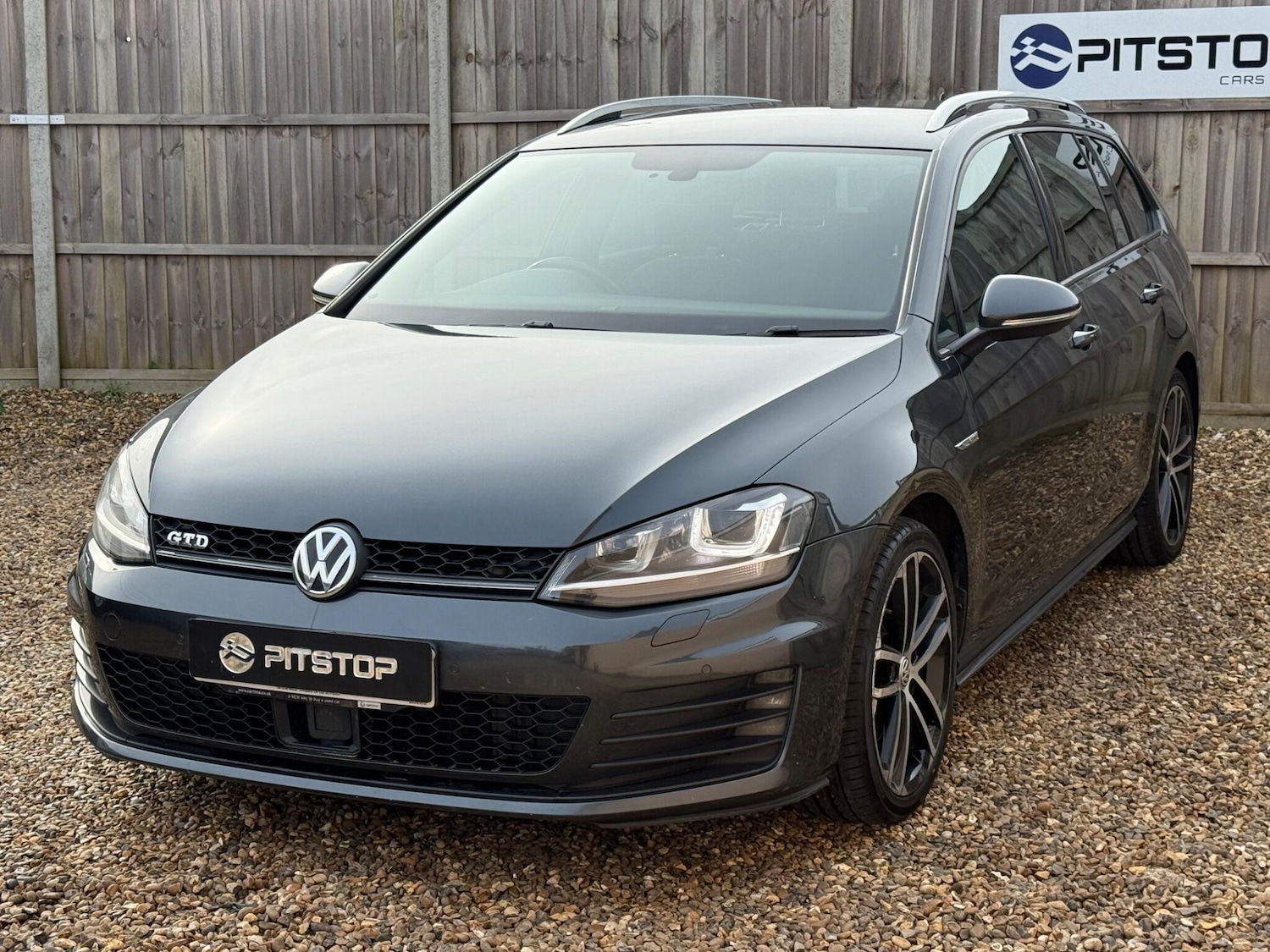 Used Volkswagen Golf 2016 for sale - 77585923: Photo 4