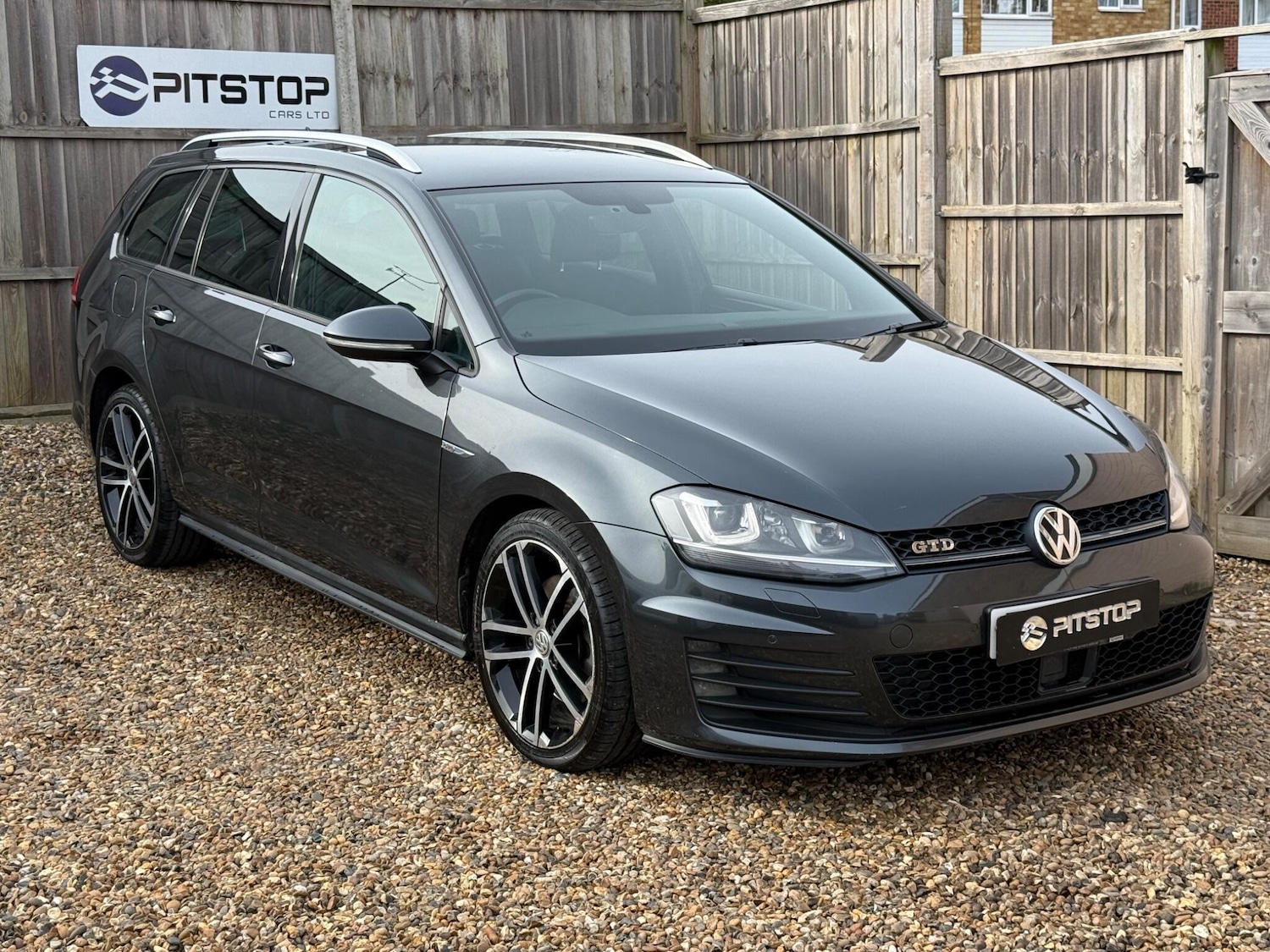 Used Volkswagen Golf 2016 for sale - 77585923: Photo 6